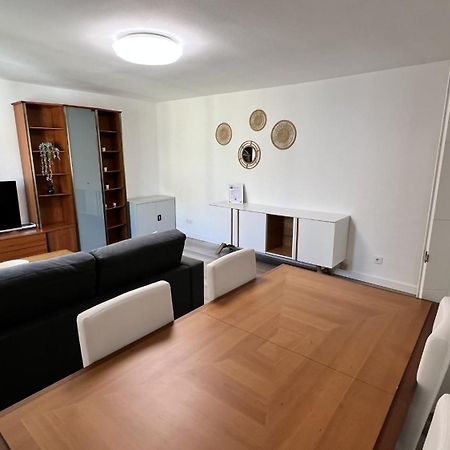 Apartamenticos Plaza Del Pilar III Zaragoza Eksteriør bilde