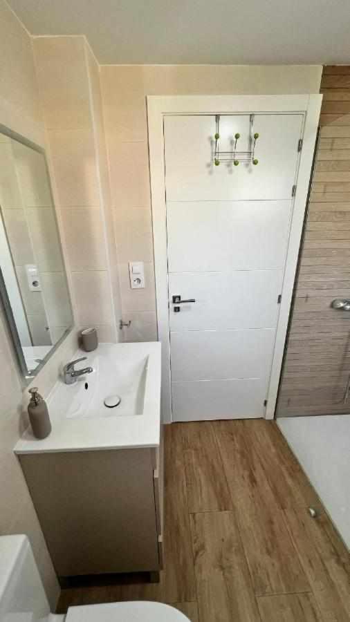 Apartamenticos Plaza Del Pilar III Zaragoza Eksteriør bilde