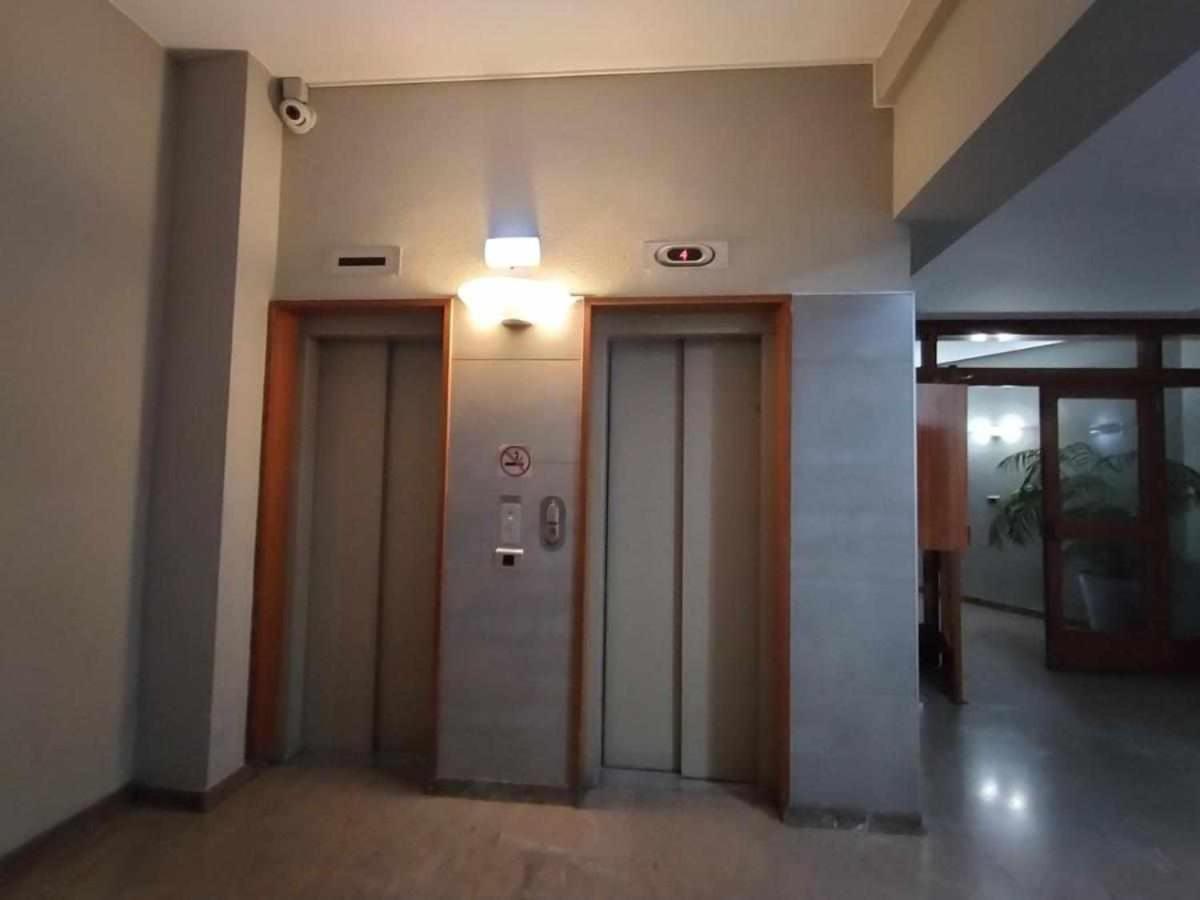 Apartamenticos Plaza Del Pilar III Zaragoza Eksteriør bilde